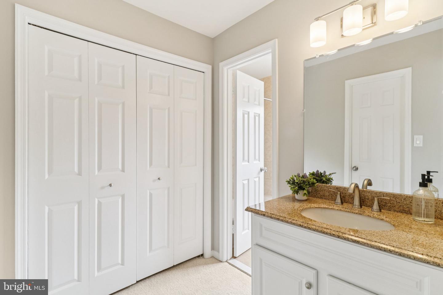 3116 WINDWOOD FARMS DR, OAKTON, Virginia 22124, 3 Bedrooms Bedrooms, ,3 BathroomsBathrooms,Residential,For sale,3116 WINDWOOD FARMS DR,VAFX2258398 MLS # VAFX2258398