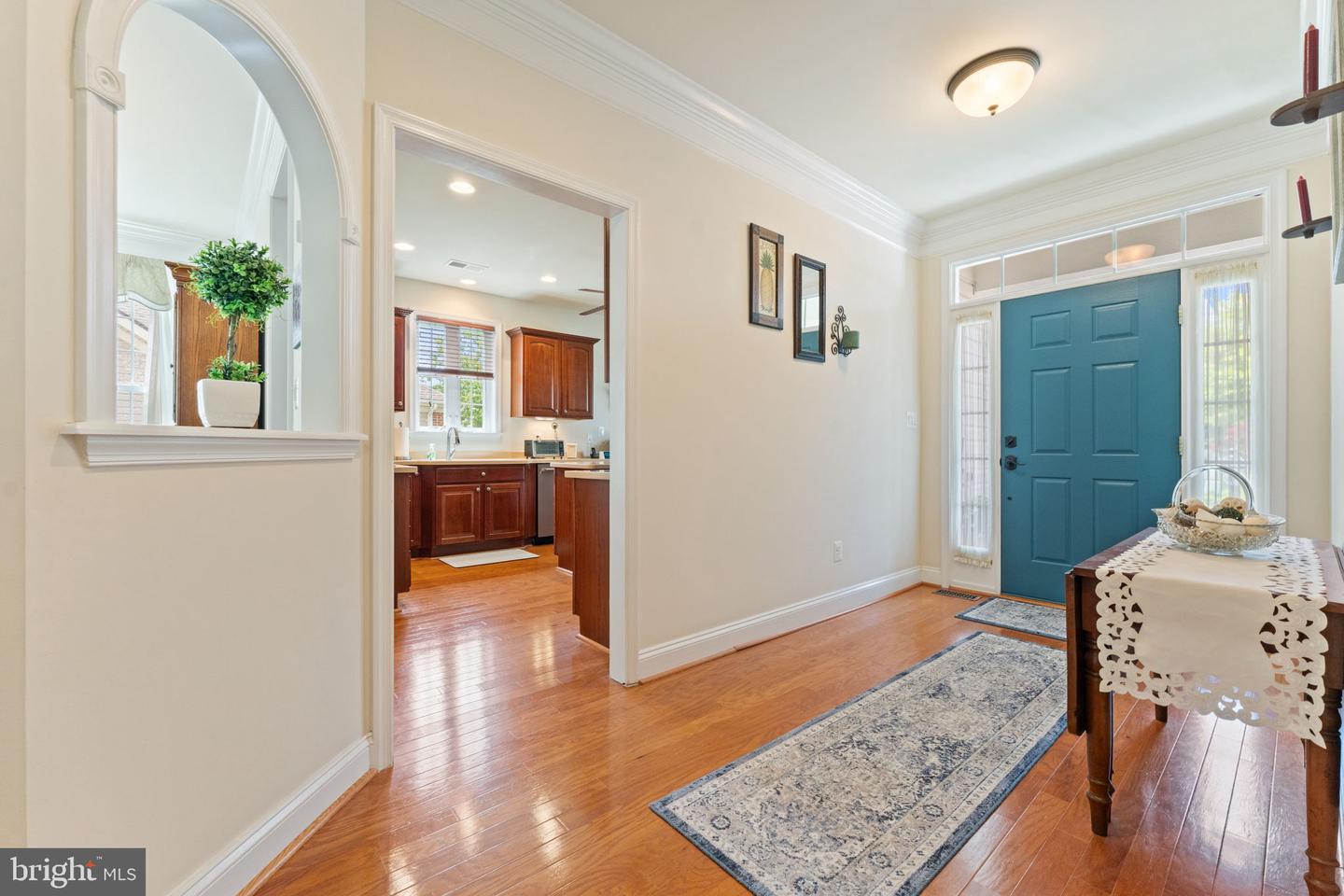 6909 SUNDAY SILENCE CT, GAINESVILLE, Virginia 20155, 3 Bedrooms Bedrooms, ,3 BathroomsBathrooms,Residential,For sale,6909 SUNDAY SILENCE CT,VAPW2100366 MLS # VAPW2100366