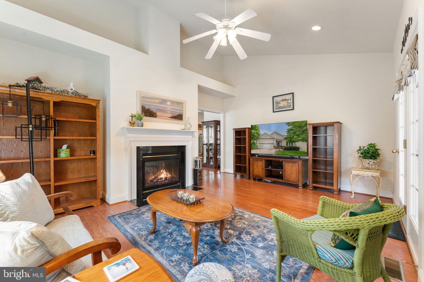 6909 SUNDAY SILENCE CT, GAINESVILLE, Virginia 20155, 3 Bedrooms Bedrooms, ,3 BathroomsBathrooms,Residential,For sale,6909 SUNDAY SILENCE CT,VAPW2100366 MLS # VAPW2100366