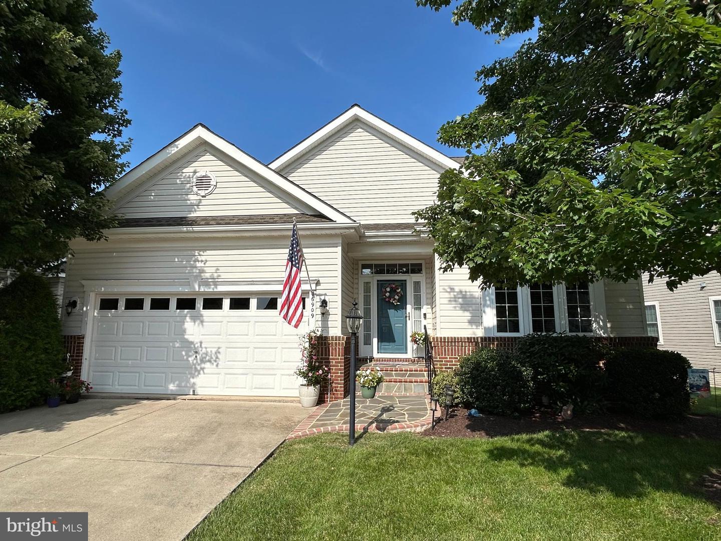 6909 SUNDAY SILENCE CT, GAINESVILLE, Virginia 20155, 3 Bedrooms Bedrooms, ,3 BathroomsBathrooms,Residential,For sale,6909 SUNDAY SILENCE CT,VAPW2100366 MLS # VAPW2100366