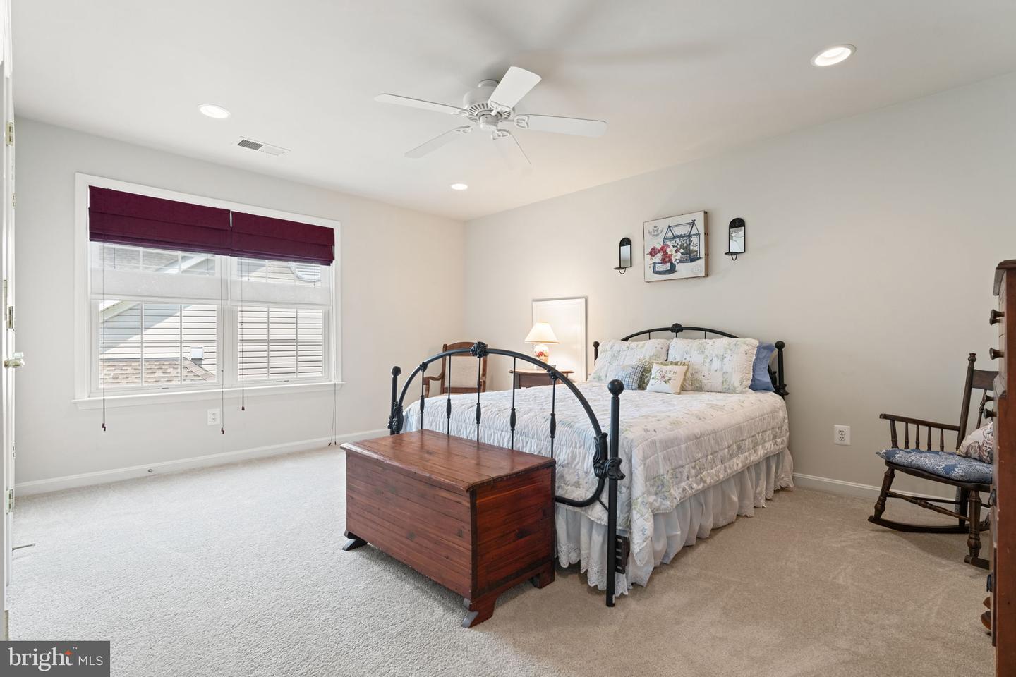 6909 SUNDAY SILENCE CT, GAINESVILLE, Virginia 20155, 3 Bedrooms Bedrooms, ,3 BathroomsBathrooms,Residential,For sale,6909 SUNDAY SILENCE CT,VAPW2100366 MLS # VAPW2100366