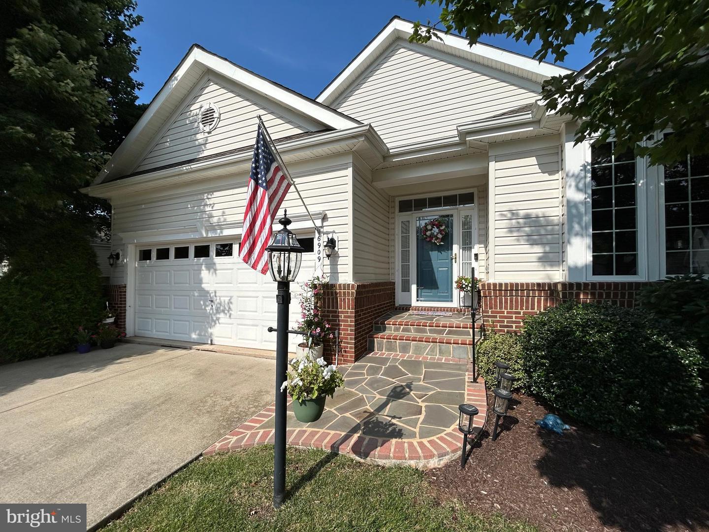 6909 SUNDAY SILENCE CT, GAINESVILLE, Virginia 20155, 3 Bedrooms Bedrooms, ,3 BathroomsBathrooms,Residential,For sale,6909 SUNDAY SILENCE CT,VAPW2100366 MLS # VAPW2100366