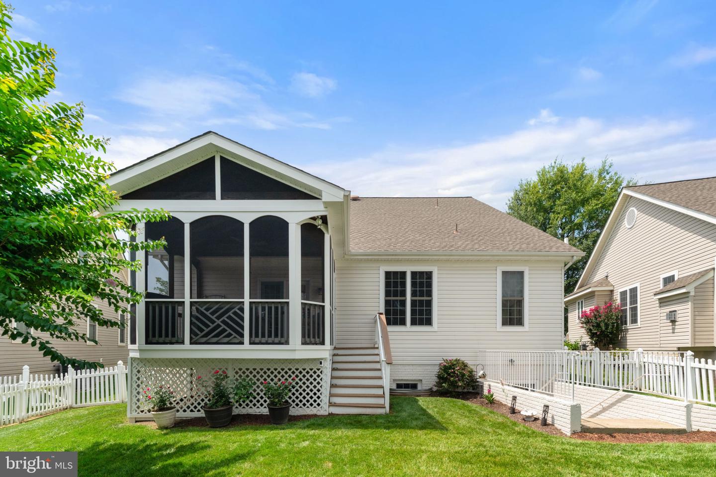 6909 SUNDAY SILENCE CT, GAINESVILLE, Virginia 20155, 3 Bedrooms Bedrooms, ,3 BathroomsBathrooms,Residential,For sale,6909 SUNDAY SILENCE CT,VAPW2100366 MLS # VAPW2100366