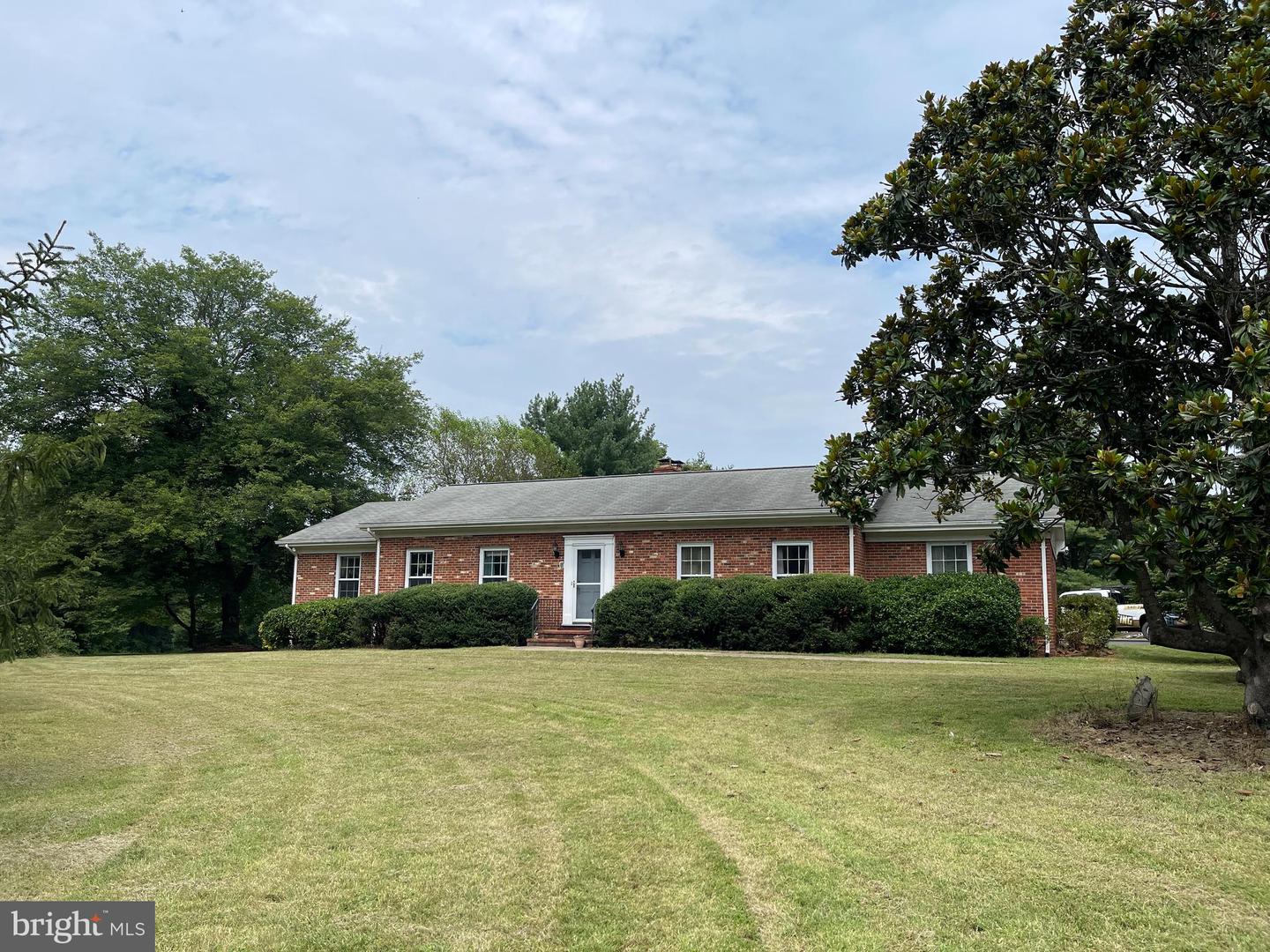 19261 BRANDY RD, BRANDY STATION, Virginia 22714, 3 Bedrooms Bedrooms, ,3 BathroomsBathrooms,Residential,For sale,19261 BRANDY RD,VACU2011134 MLS # VACU2011134
