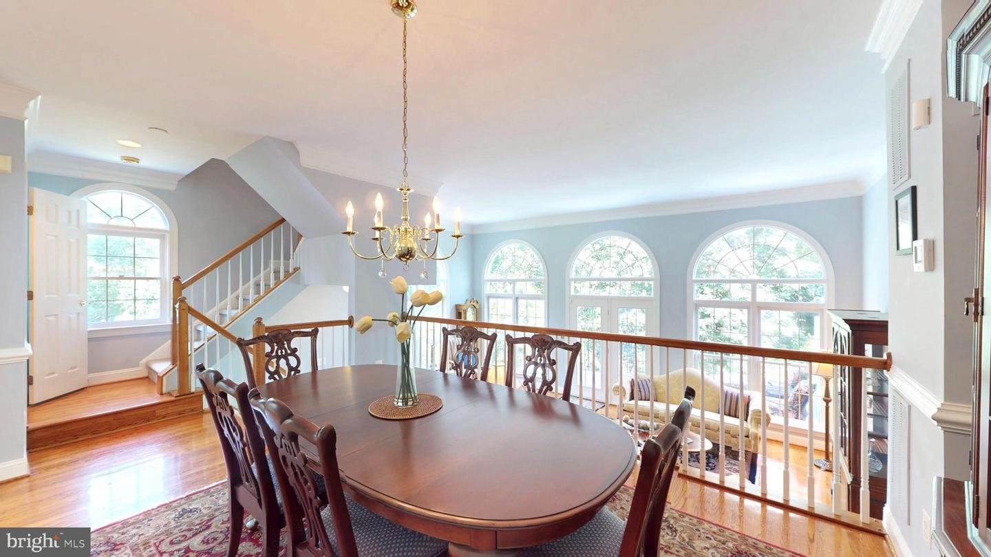 2139 N SCOTT ST, ARLINGTON, Virginia 22209, 3 Bedrooms Bedrooms, 7 Rooms Rooms,2 BathroomsBathrooms,Residential,For sale,2139 N SCOTT ST,VAAR2061612 MLS # VAAR2061612