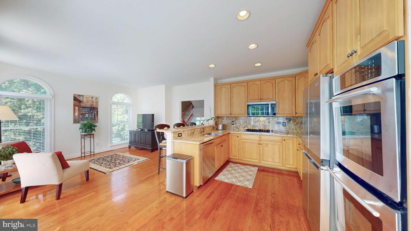 2139 N SCOTT ST, ARLINGTON, Virginia 22209, 3 Bedrooms Bedrooms, 7 Rooms Rooms,2 BathroomsBathrooms,Residential,For sale,2139 N SCOTT ST,VAAR2061612 MLS # VAAR2061612