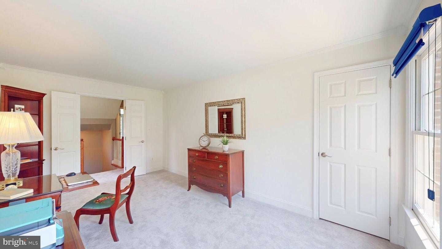 2139 N SCOTT ST, ARLINGTON, Virginia 22209, 3 Bedrooms Bedrooms, 7 Rooms Rooms,2 BathroomsBathrooms,Residential,For sale,2139 N SCOTT ST,VAAR2061612 MLS # VAAR2061612