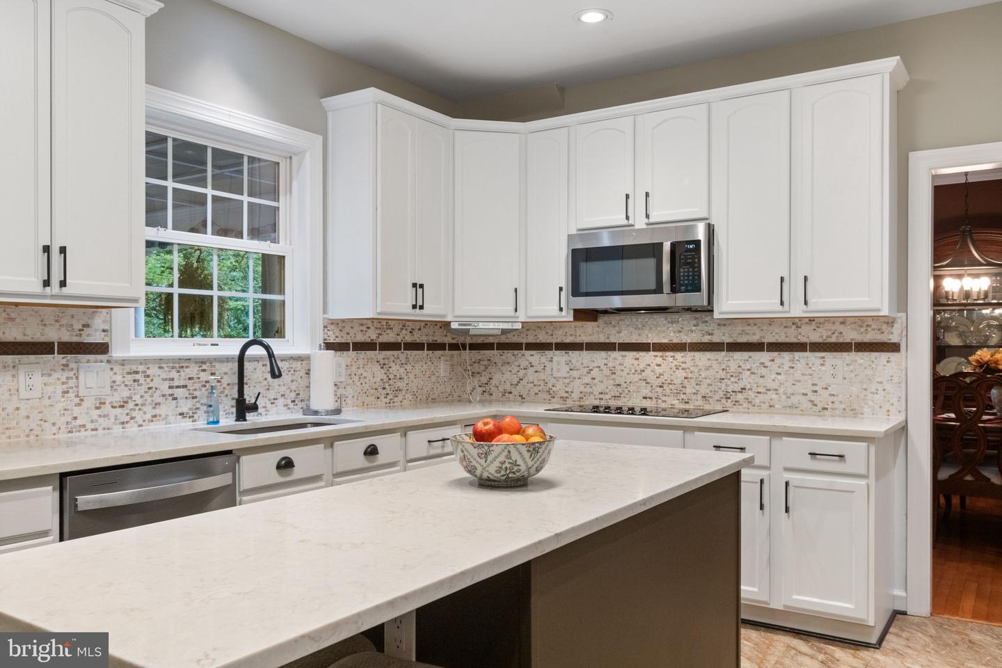 115 TOWN AND COUNTRY DR, FREDERICKSBURG, Virginia 22405, 5 Bedrooms Bedrooms, 8 Rooms Rooms,3 BathroomsBathrooms,Residential,For sale,115 TOWN AND COUNTRY DR,VAST2041378 MLS # VAST2041378