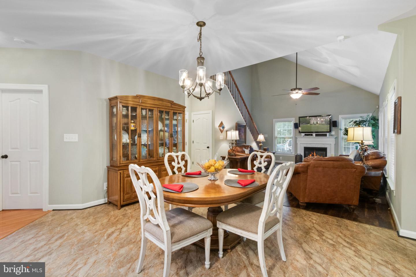 115 TOWN AND COUNTRY DR, FREDERICKSBURG, Virginia 22405, 5 Bedrooms Bedrooms, 8 Rooms Rooms,3 BathroomsBathrooms,Residential,For sale,115 TOWN AND COUNTRY DR,VAST2041378 MLS # VAST2041378