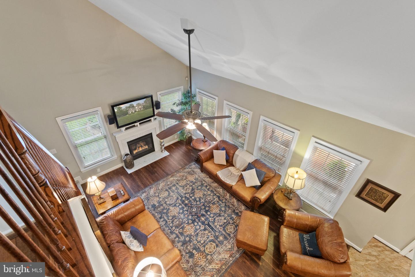 115 TOWN AND COUNTRY DR, FREDERICKSBURG, Virginia 22405, 5 Bedrooms Bedrooms, 8 Rooms Rooms,3 BathroomsBathrooms,Residential,For sale,115 TOWN AND COUNTRY DR,VAST2041378 MLS # VAST2041378