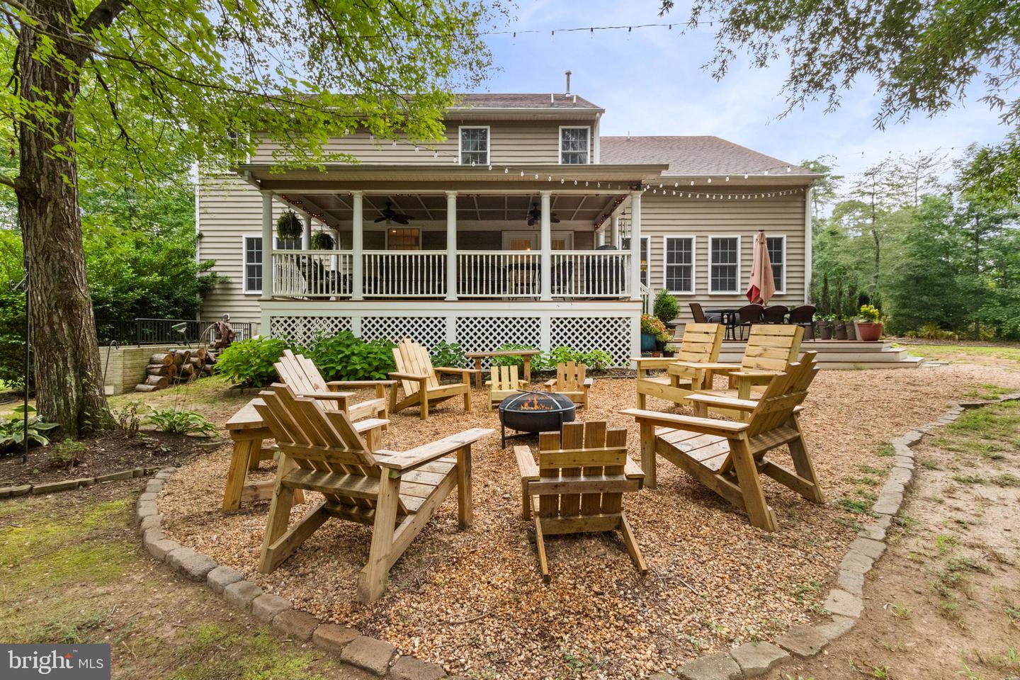 115 TOWN AND COUNTRY DR, FREDERICKSBURG, Virginia 22405, 5 Bedrooms Bedrooms, 8 Rooms Rooms,3 BathroomsBathrooms,Residential,For sale,115 TOWN AND COUNTRY DR,VAST2041378 MLS # VAST2041378