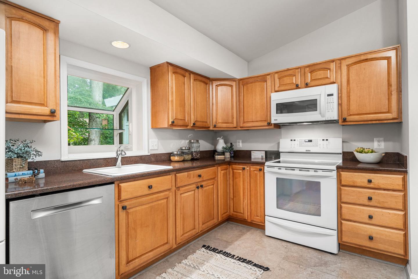 7509 CERVANTES CT, SPRINGFIELD, Virginia 22153, 4 Bedrooms Bedrooms, ,2 BathroomsBathrooms,Residential,For sale,7509 CERVANTES CT,VAFX2258906 MLS # VAFX2258906