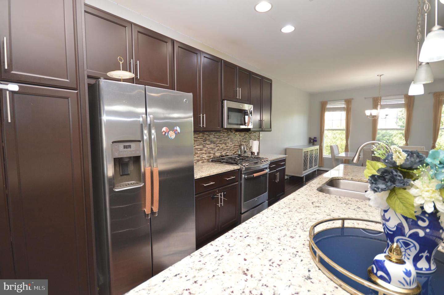 11972 MIRROR LAKE LN, BRISTOW, Virginia 20136, 3 Bedrooms Bedrooms, ,3 BathroomsBathrooms,Residential,For sale,11972 MIRROR LAKE LN,VAPW2100578 MLS # VAPW2100578