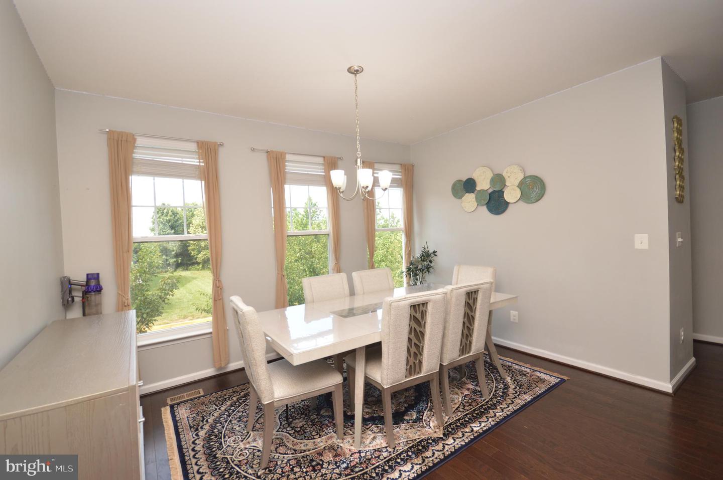 11972 MIRROR LAKE LN, BRISTOW, Virginia 20136, 3 Bedrooms Bedrooms, ,3 BathroomsBathrooms,Residential,For sale,11972 MIRROR LAKE LN,VAPW2100578 MLS # VAPW2100578
