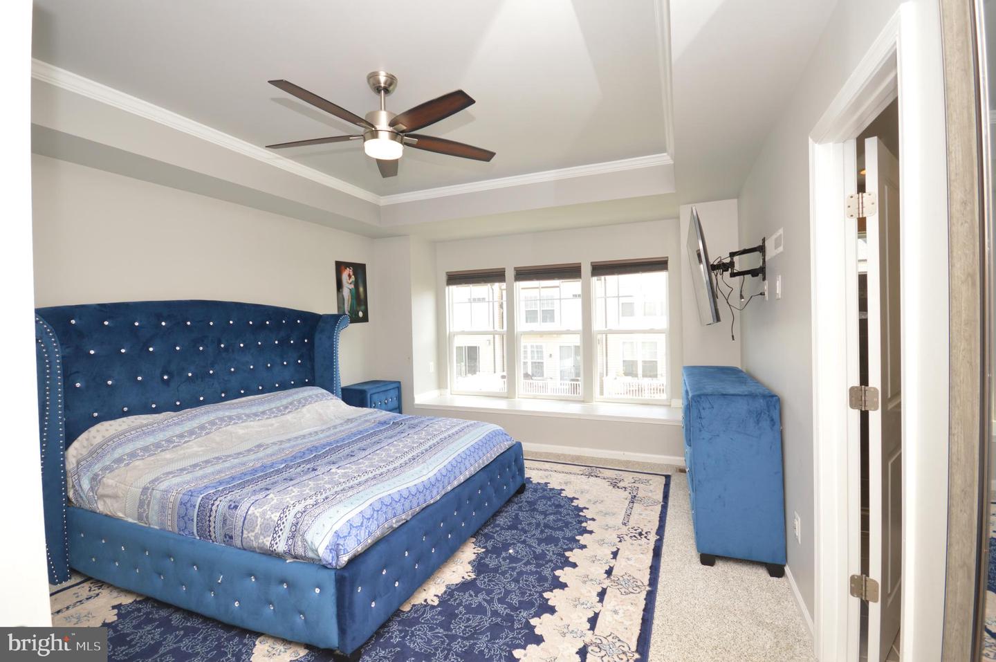 11972 MIRROR LAKE LN, BRISTOW, Virginia 20136, 3 Bedrooms Bedrooms, ,3 BathroomsBathrooms,Residential,For sale,11972 MIRROR LAKE LN,VAPW2100578 MLS # VAPW2100578