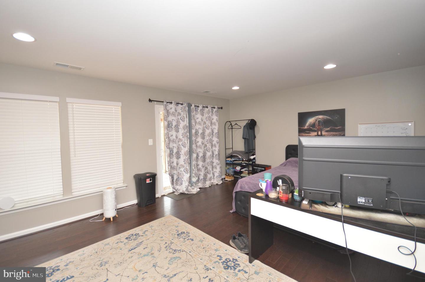 11972 MIRROR LAKE LN, BRISTOW, Virginia 20136, 3 Bedrooms Bedrooms, ,3 BathroomsBathrooms,Residential,For sale,11972 MIRROR LAKE LN,VAPW2100578 MLS # VAPW2100578
