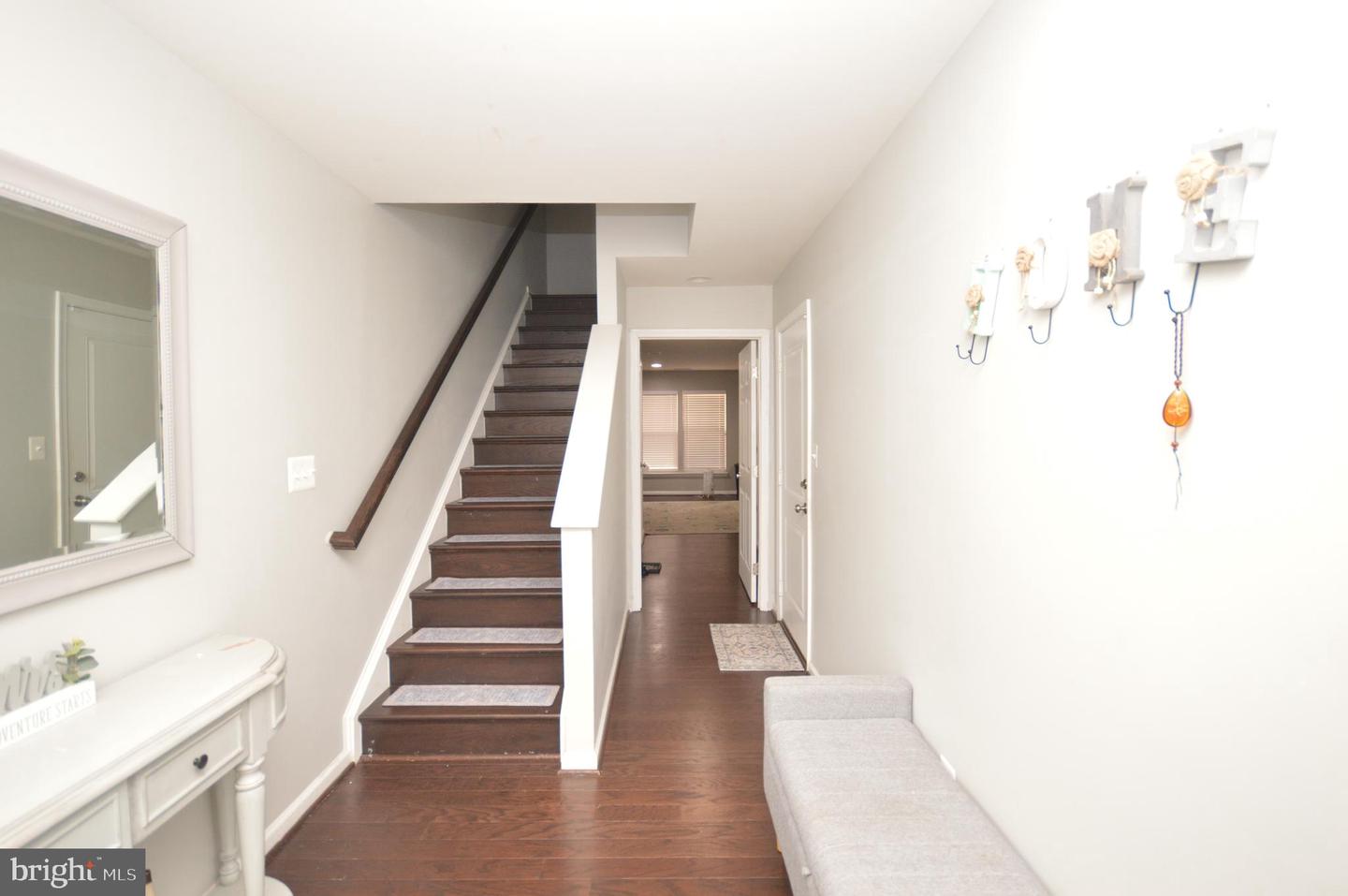 11972 MIRROR LAKE LN, BRISTOW, Virginia 20136, 3 Bedrooms Bedrooms, ,3 BathroomsBathrooms,Residential,For sale,11972 MIRROR LAKE LN,VAPW2100578 MLS # VAPW2100578