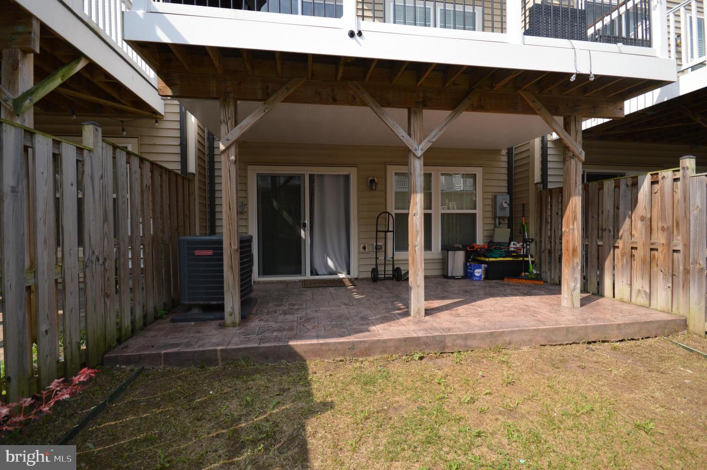 11972 MIRROR LAKE LN, BRISTOW, Virginia 20136, 3 Bedrooms Bedrooms, ,3 BathroomsBathrooms,Residential,For sale,11972 MIRROR LAKE LN,VAPW2100578 MLS # VAPW2100578