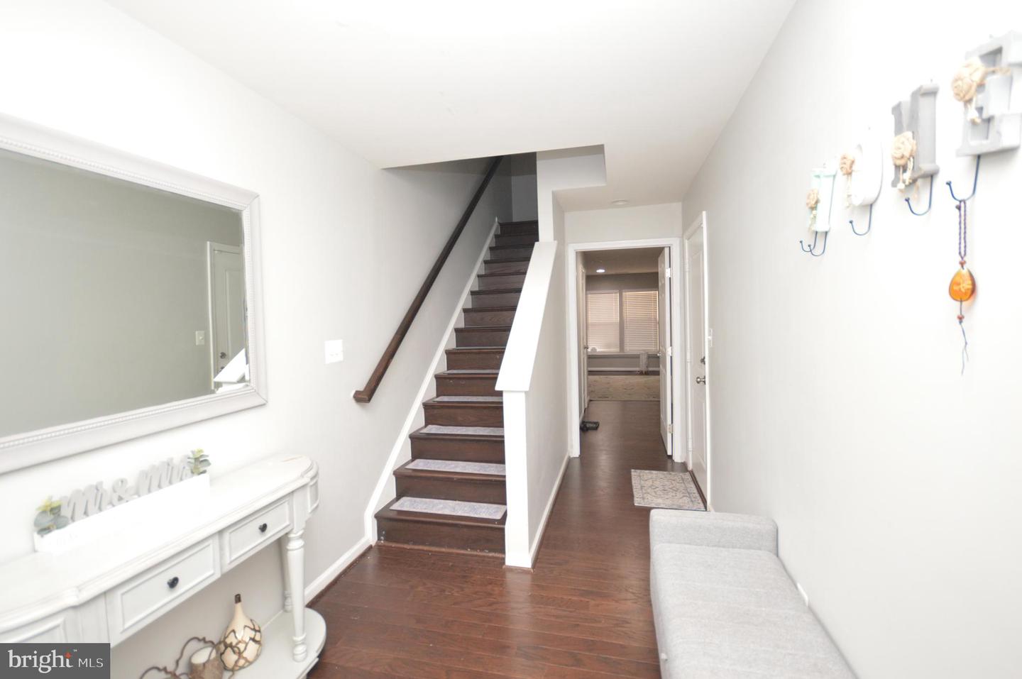 11972 MIRROR LAKE LN, BRISTOW, Virginia 20136, 3 Bedrooms Bedrooms, ,3 BathroomsBathrooms,Residential,For sale,11972 MIRROR LAKE LN,VAPW2100578 MLS # VAPW2100578