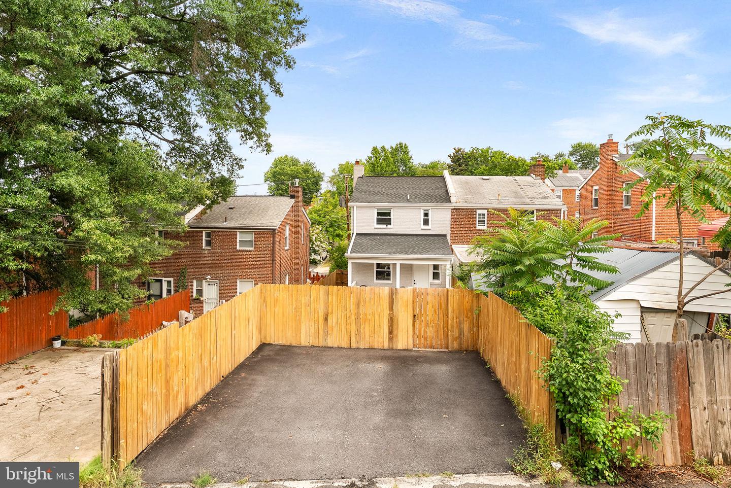 4347 F ST SE, WASHINGTON, District Of Columbia 20019, 2 Bedrooms Bedrooms, 5 Rooms Rooms,2 BathroomsBathrooms,Residential,For sale,4347 F ST SE,DCDC2213840 MLS # DCDC2213840