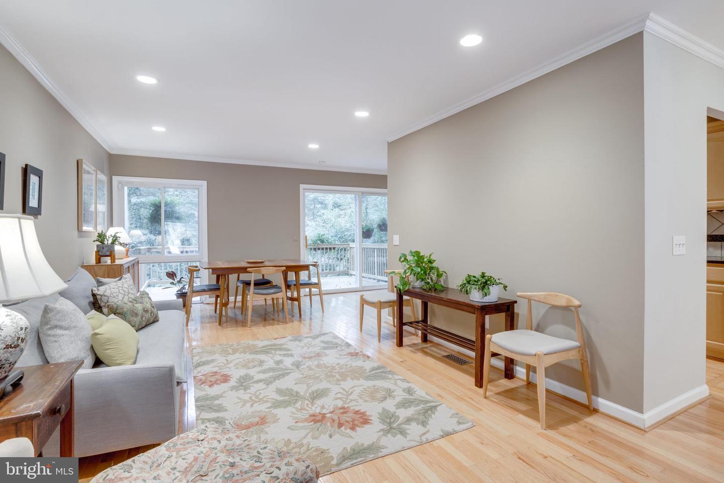 11710 DECADE CT, RESTON, Virginia 20191, 4 Bedrooms Bedrooms, ,3 BathroomsBathrooms,Residential,For sale,11710 DECADE CT,VAFX2259626 MLS # VAFX2259626
