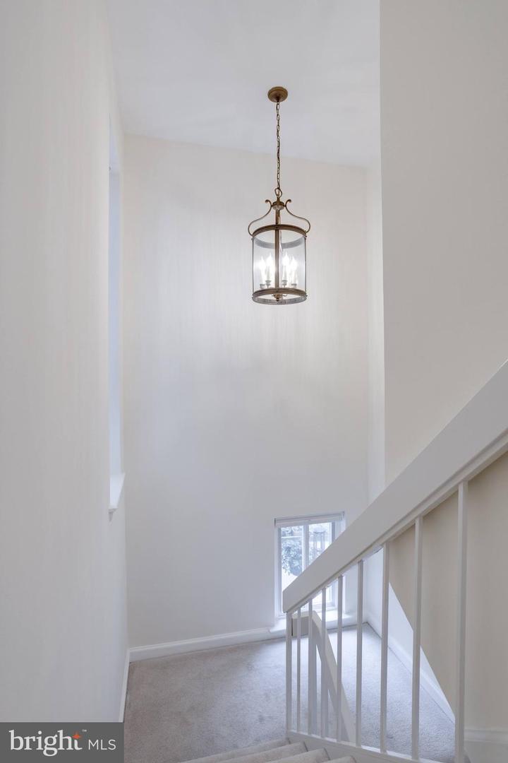 11710 DECADE CT, RESTON, Virginia 20191, 4 Bedrooms Bedrooms, ,3 BathroomsBathrooms,Residential,For sale,11710 DECADE CT,VAFX2259626 MLS # VAFX2259626