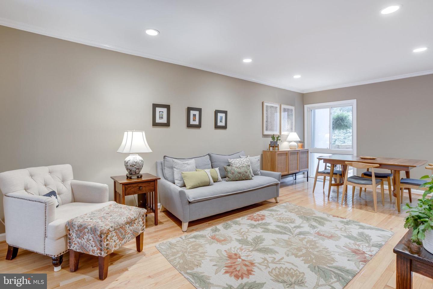 11710 DECADE CT, RESTON, Virginia 20191, 4 Bedrooms Bedrooms, ,3 BathroomsBathrooms,Residential,For sale,11710 DECADE CT,VAFX2259626 MLS # VAFX2259626