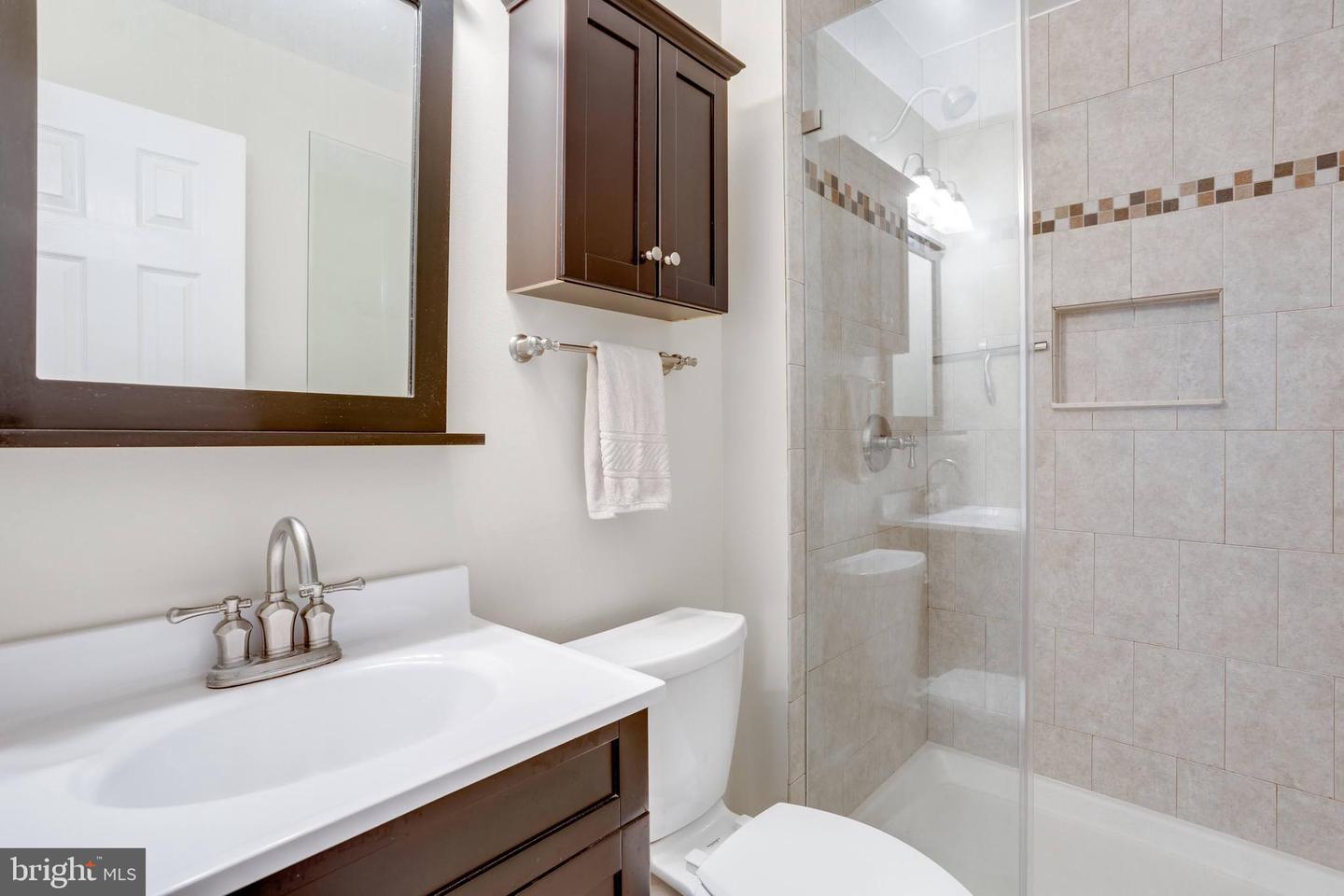 11710 DECADE CT, RESTON, Virginia 20191, 4 Bedrooms Bedrooms, ,3 BathroomsBathrooms,Residential,For sale,11710 DECADE CT,VAFX2259626 MLS # VAFX2259626