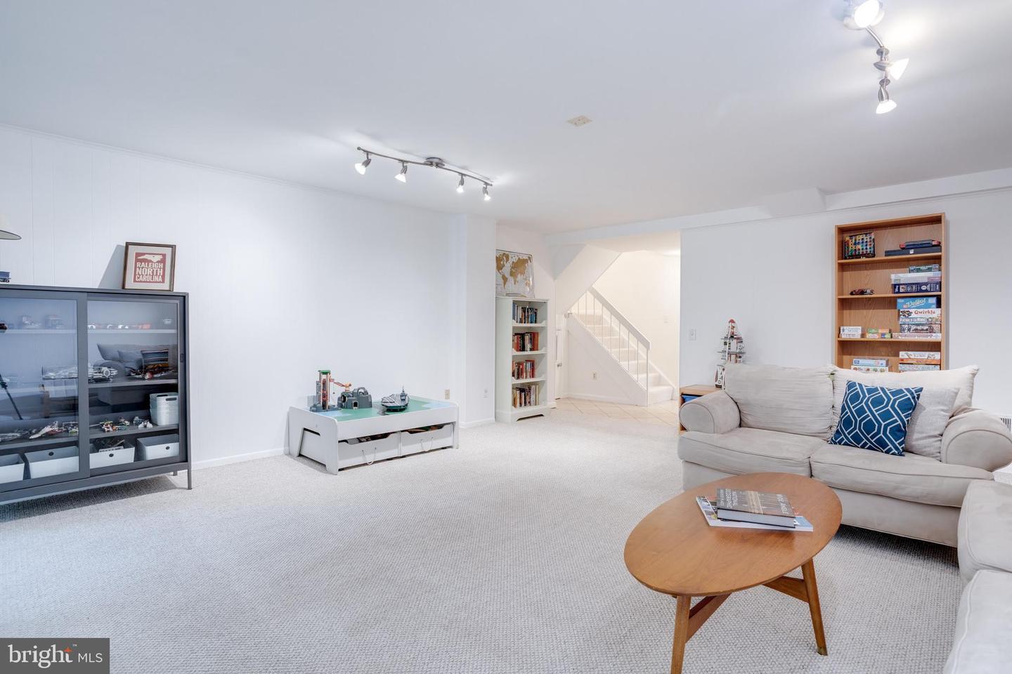 11710 DECADE CT, RESTON, Virginia 20191, 4 Bedrooms Bedrooms, ,3 BathroomsBathrooms,Residential,For sale,11710 DECADE CT,VAFX2259626 MLS # VAFX2259626