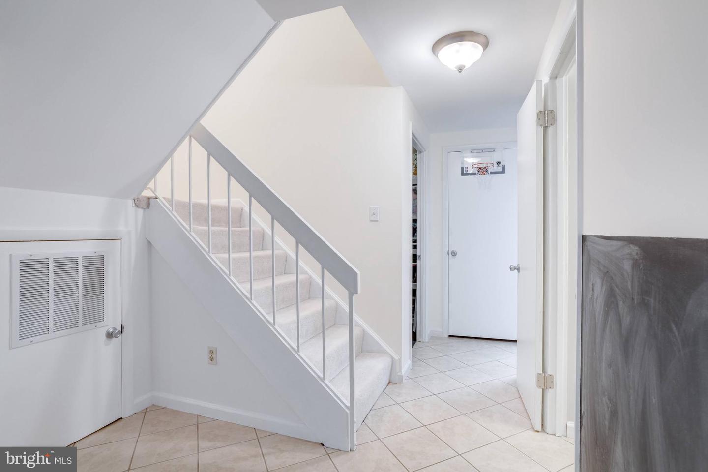11710 DECADE CT, RESTON, Virginia 20191, 4 Bedrooms Bedrooms, ,3 BathroomsBathrooms,Residential,For sale,11710 DECADE CT,VAFX2259626 MLS # VAFX2259626