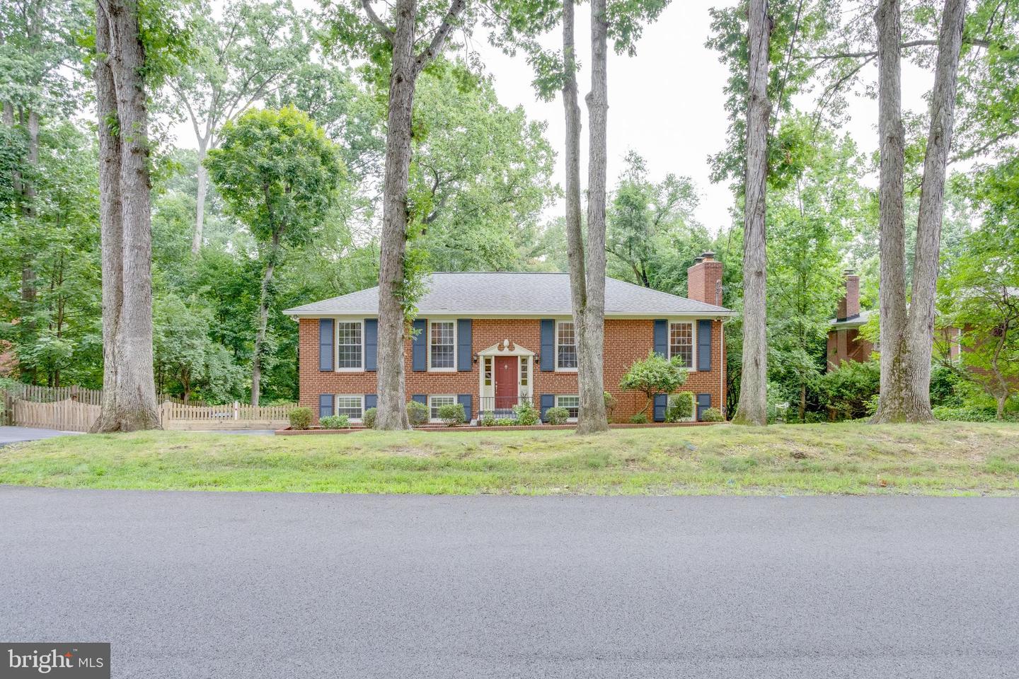 5817 DAWES AVE, ALEXANDRIA, Virginia 22311, 5 Bedrooms Bedrooms, ,3 BathroomsBathrooms,Residential,For sale,5817 DAWES AVE,VAFX2259658 MLS # VAFX2259658
