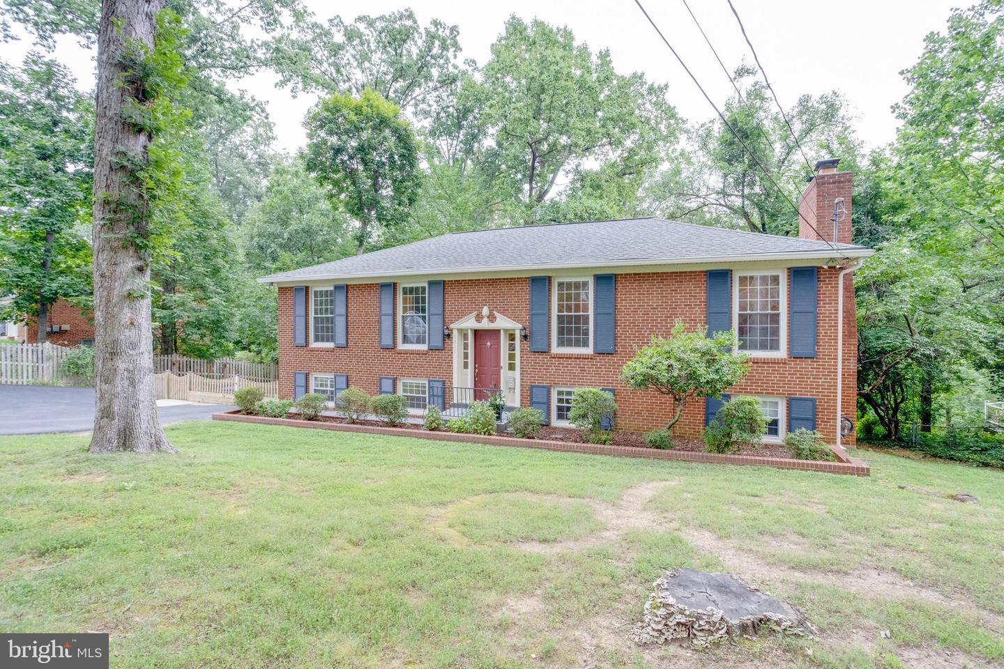5817 DAWES AVE, ALEXANDRIA, Virginia 22311, 5 Bedrooms Bedrooms, ,3 BathroomsBathrooms,Residential,For sale,5817 DAWES AVE,VAFX2259658 MLS # VAFX2259658