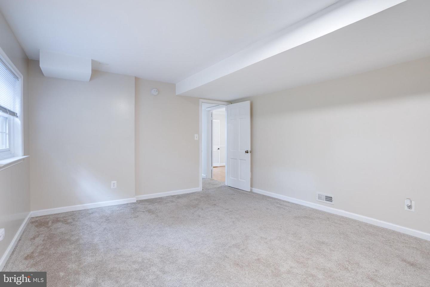 5817 DAWES AVE, ALEXANDRIA, Virginia 22311, 5 Bedrooms Bedrooms, ,3 BathroomsBathrooms,Residential,For sale,5817 DAWES AVE,VAFX2259658 MLS # VAFX2259658