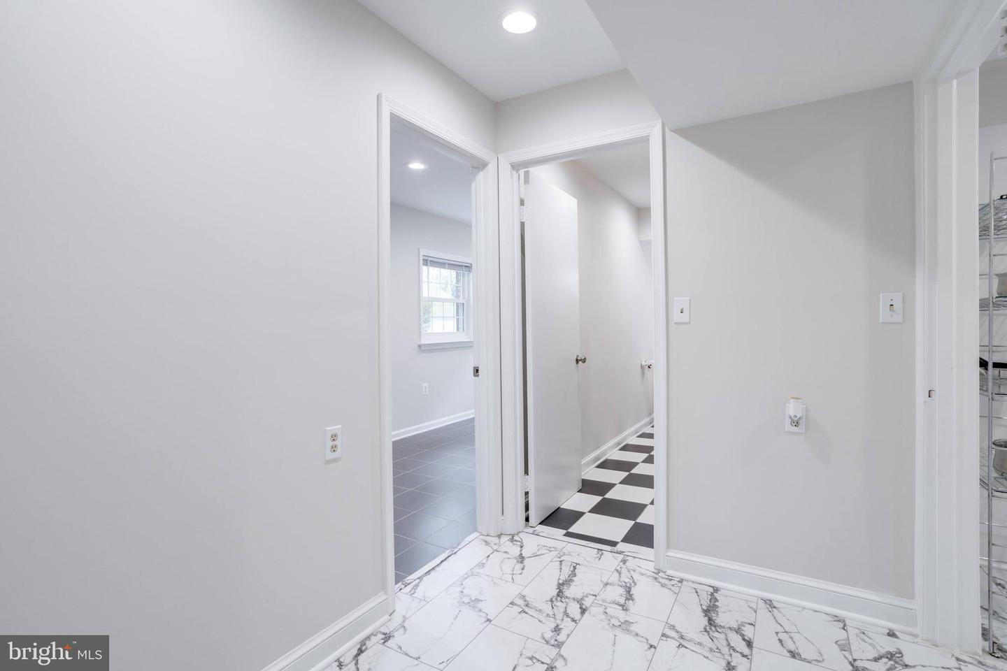 5817 DAWES AVE, ALEXANDRIA, Virginia 22311, 5 Bedrooms Bedrooms, ,3 BathroomsBathrooms,Residential,For sale,5817 DAWES AVE,VAFX2259658 MLS # VAFX2259658
