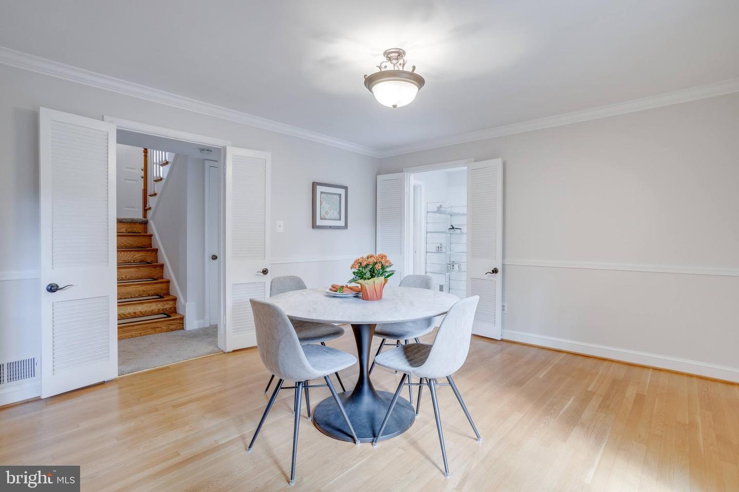 5817 DAWES AVE, ALEXANDRIA, Virginia 22311, 5 Bedrooms Bedrooms, ,3 BathroomsBathrooms,Residential,For sale,5817 DAWES AVE,VAFX2259658 MLS # VAFX2259658