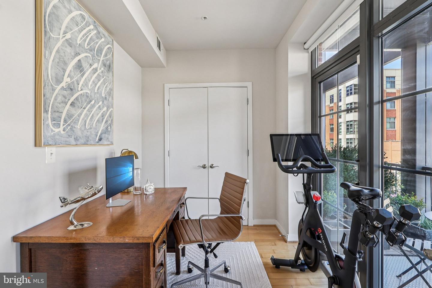 2412 17TH ST NW #202, WASHINGTON, District Of Columbia 20009, 2 Bedrooms Bedrooms, ,1 BathroomBathrooms,Residential,For sale,2412 17TH ST NW #202,DCDC2213960 MLS # DCDC2213960