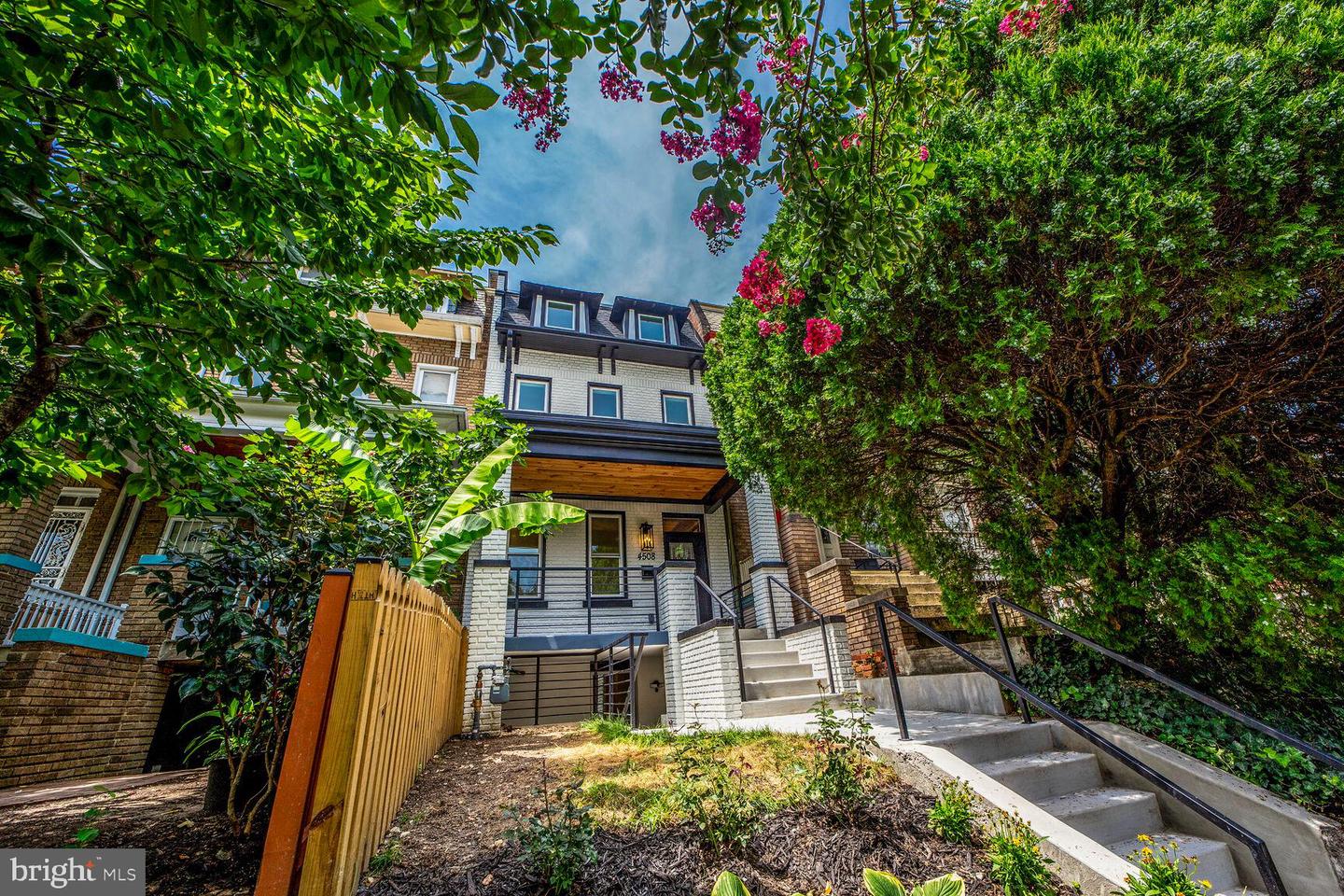 4508 13TH ST NW, WASHINGTON, District Of Columbia 20011, 5 Bedrooms Bedrooms, ,3 BathroomsBathrooms,Residential,For sale,4508 13TH ST NW,DCDC2213976 MLS # DCDC2213976