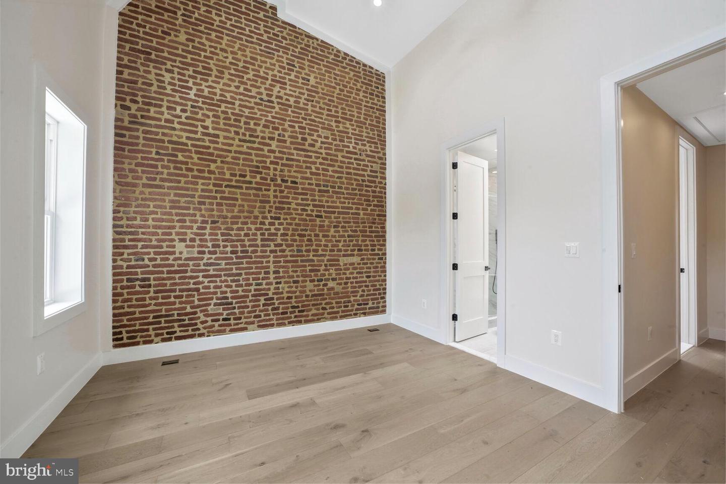 4508 13TH ST NW, WASHINGTON, District Of Columbia 20011, 5 Bedrooms Bedrooms, ,3 BathroomsBathrooms,Residential,For sale,4508 13TH ST NW,DCDC2213976 MLS # DCDC2213976