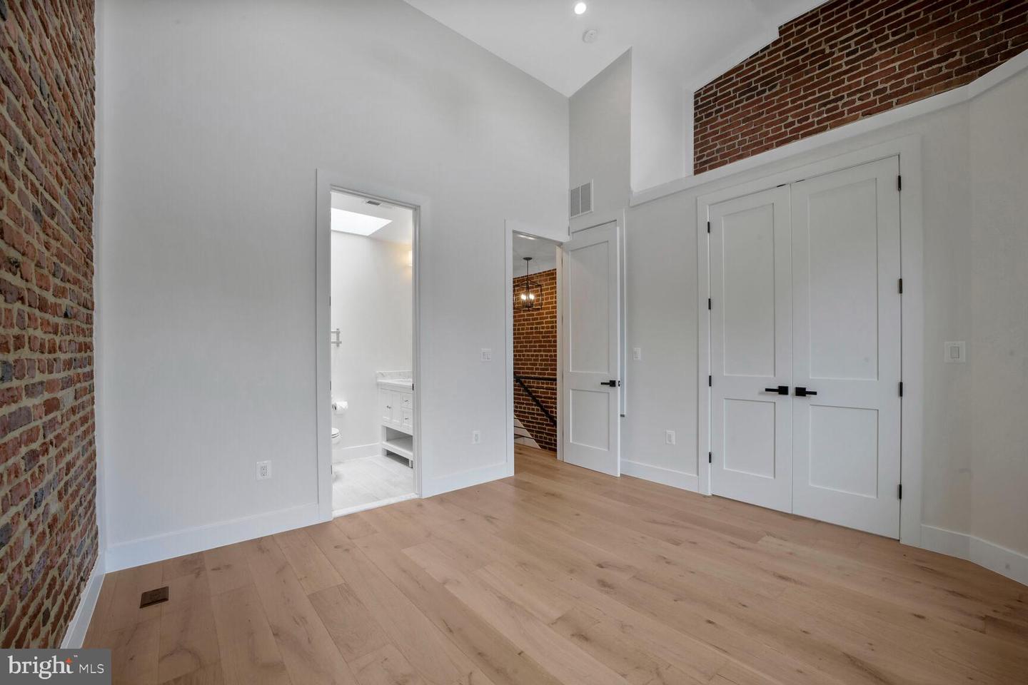 4508 13TH ST NW, WASHINGTON, District Of Columbia 20011, 5 Bedrooms Bedrooms, ,3 BathroomsBathrooms,Residential,For sale,4508 13TH ST NW,DCDC2213976 MLS # DCDC2213976