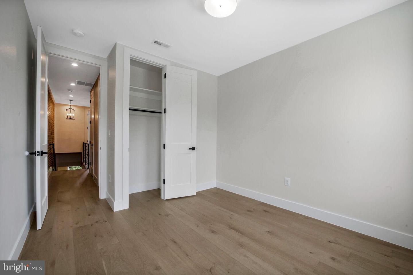 4508 13TH ST NW, WASHINGTON, District Of Columbia 20011, 5 Bedrooms Bedrooms, ,3 BathroomsBathrooms,Residential,For sale,4508 13TH ST NW,DCDC2213976 MLS # DCDC2213976