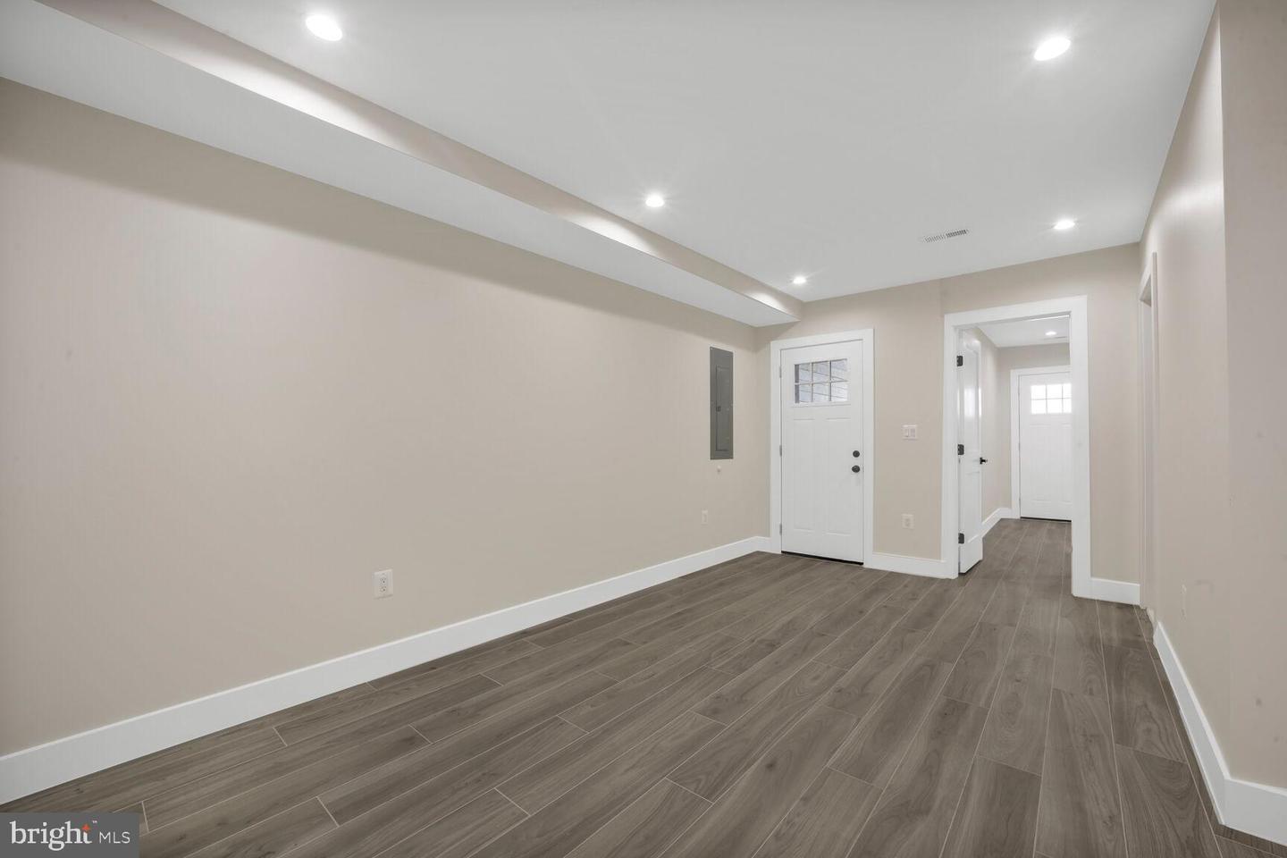4508 13TH ST NW, WASHINGTON, District Of Columbia 20011, 5 Bedrooms Bedrooms, ,3 BathroomsBathrooms,Residential,For sale,4508 13TH ST NW,DCDC2213976 MLS # DCDC2213976