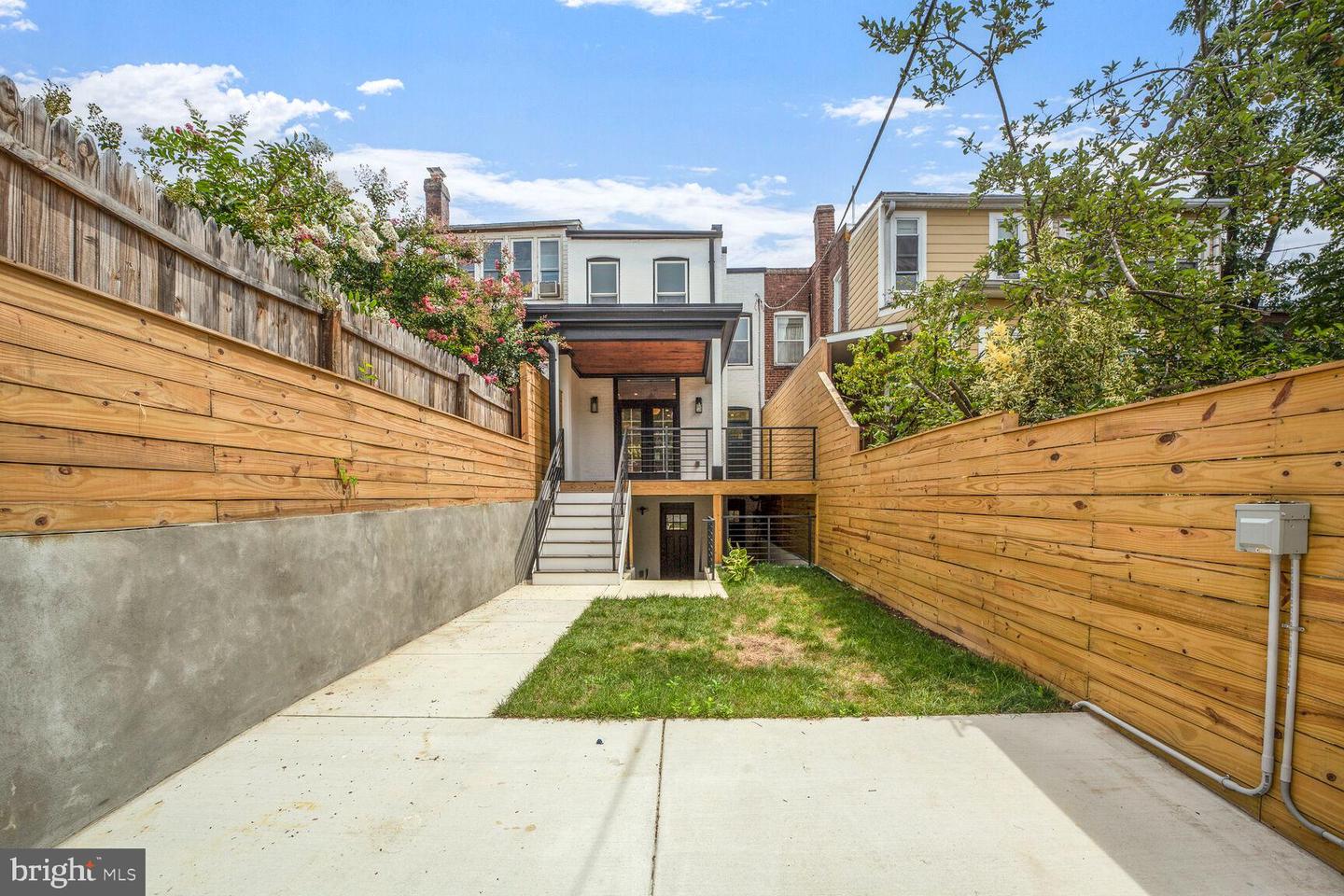 4508 13TH ST NW, WASHINGTON, District Of Columbia 20011, 5 Bedrooms Bedrooms, ,3 BathroomsBathrooms,Residential,For sale,4508 13TH ST NW,DCDC2213976 MLS # DCDC2213976
