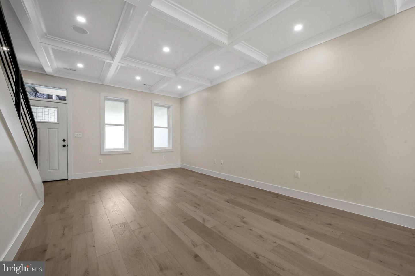 4508 13TH ST NW, WASHINGTON, District Of Columbia 20011, 5 Bedrooms Bedrooms, ,3 BathroomsBathrooms,Residential,For sale,4508 13TH ST NW,DCDC2213976 MLS # DCDC2213976
