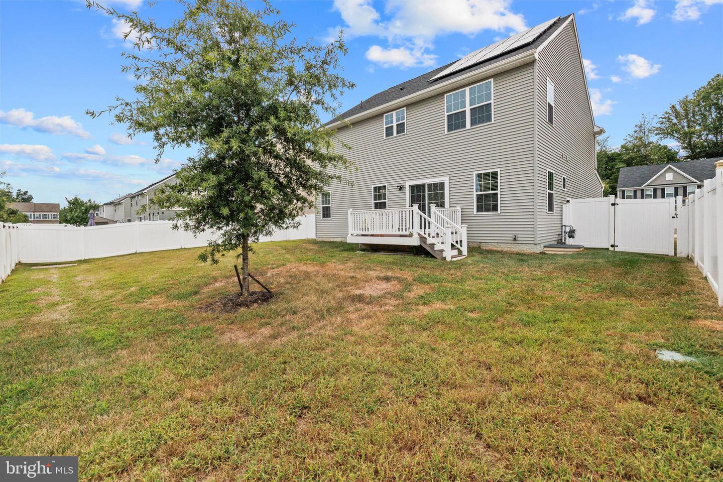 218 COURTHOUSE MANOR DR, STAFFORD, Virginia 22554, 4 Bedrooms Bedrooms, ,3 BathroomsBathrooms,Residential,For sale,218 COURTHOUSE MANOR DR,VAST2041604 MLS # VAST2041604