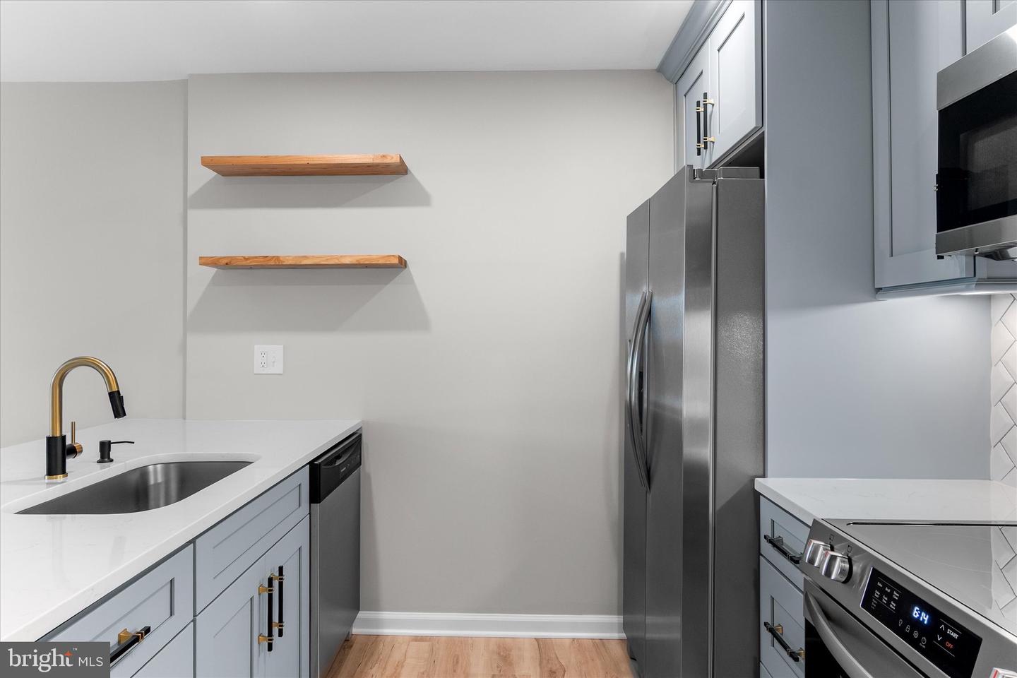 1722 WESTWIND WAY #123, MCLEAN, Virginia 22102, 3 Bedrooms Bedrooms, ,2 BathroomsBathrooms,Residential,For sale,1722 WESTWIND WAY #123,VAFX2259850 MLS # VAFX2259850