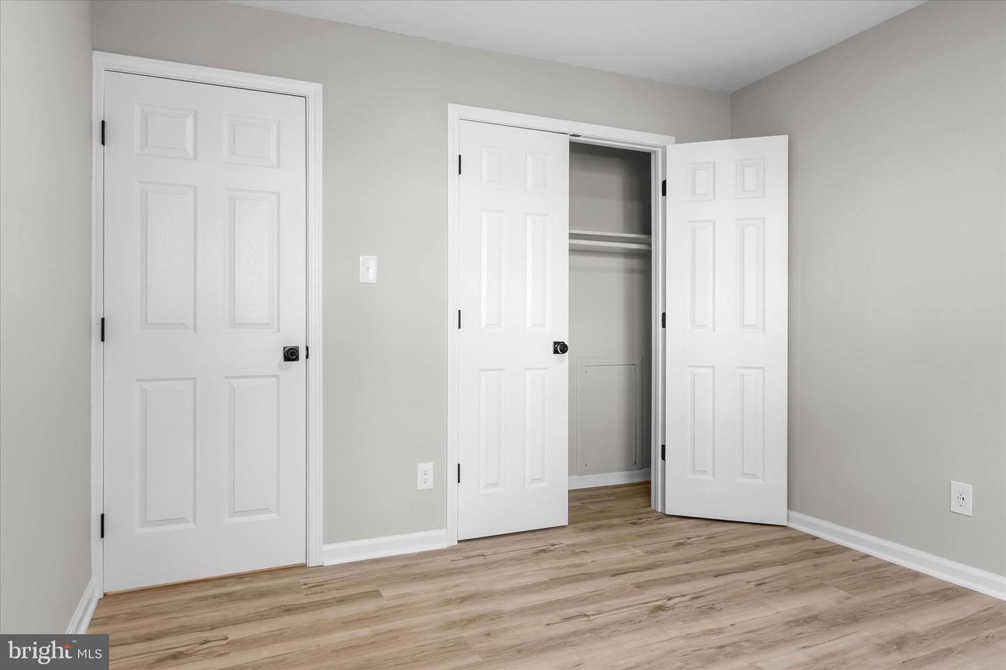 1722 WESTWIND WAY #123, MCLEAN, Virginia 22102, 3 Bedrooms Bedrooms, ,2 BathroomsBathrooms,Residential,For sale,1722 WESTWIND WAY #123,VAFX2259850 MLS # VAFX2259850