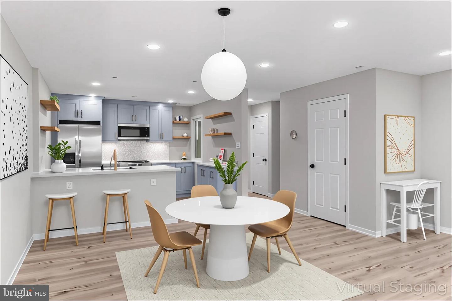 1722 WESTWIND WAY #123, MCLEAN, Virginia 22102, 3 Bedrooms Bedrooms, ,2 BathroomsBathrooms,Residential,For sale,1722 WESTWIND WAY #123,VAFX2259850 MLS # VAFX2259850