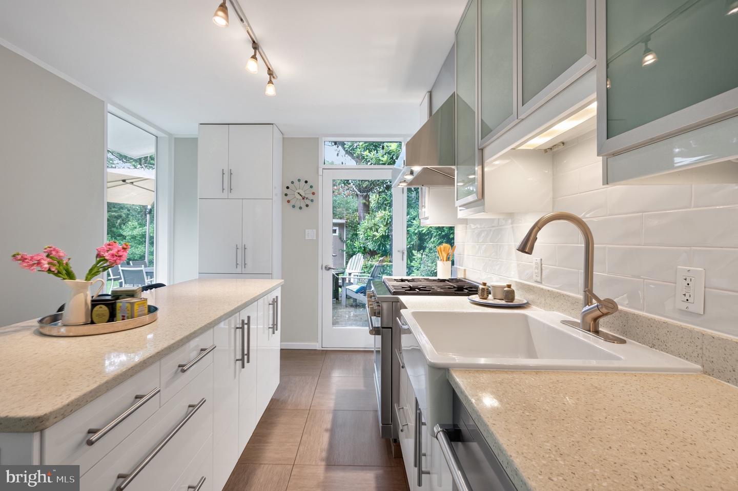 2311 GLASGOW RD, ALEXANDRIA, Virginia 22307, 4 Bedrooms Bedrooms, ,2 BathroomsBathrooms,Residential,For sale,2311 GLASGOW RD,VAFX2259856 MLS # VAFX2259856