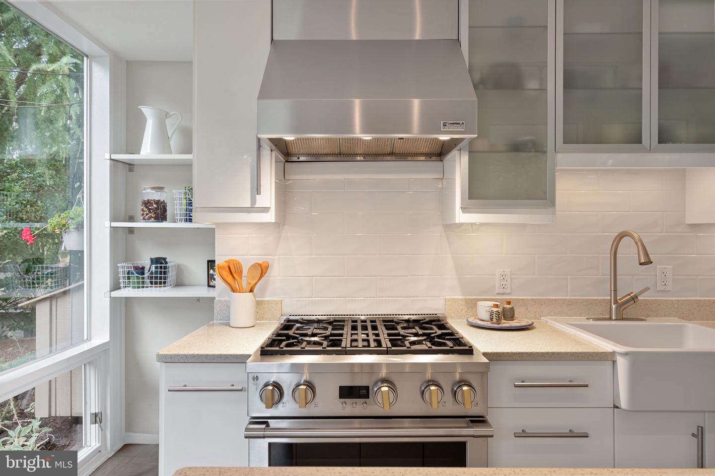 2311 GLASGOW RD, ALEXANDRIA, Virginia 22307, 4 Bedrooms Bedrooms, ,2 BathroomsBathrooms,Residential,For sale,2311 GLASGOW RD,VAFX2259856 MLS # VAFX2259856