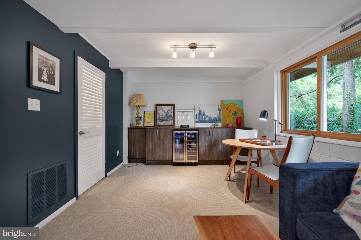 2311 GLASGOW RD, ALEXANDRIA, Virginia 22307, 4 Bedrooms Bedrooms, ,2 BathroomsBathrooms,Residential,For sale,2311 GLASGOW RD,VAFX2259856 MLS # VAFX2259856
